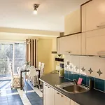 Apartament Vacationclub - Bursztyn 31 *