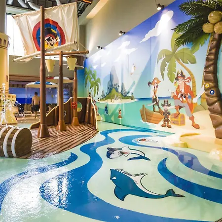 Vacationclub - Bursztyn 31 アパート